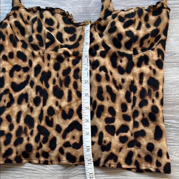 Reformation Leopard Print Women's Top with Tie Straps sizes 4 - Picture 7 of 7